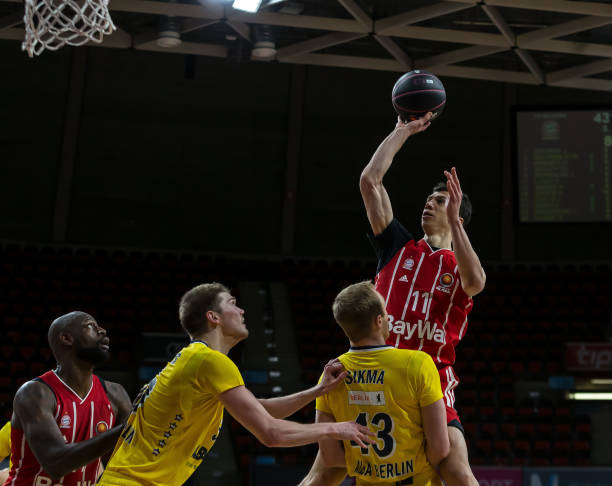 或战术上的 或战术上的