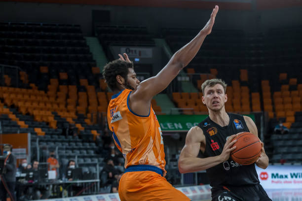 第十五届全 第十五届全